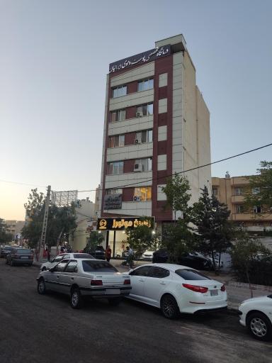 تصویر محیط کلینیک پوست و مو ایرانیان