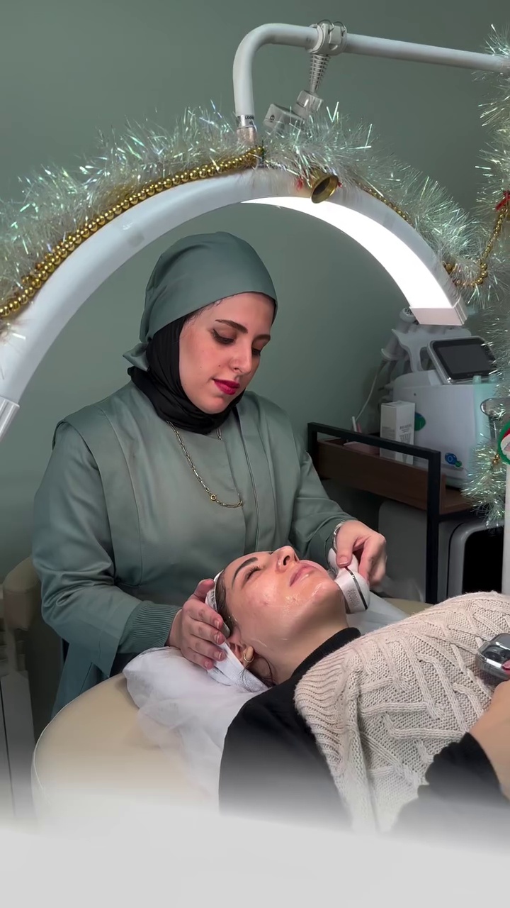 تصویر محیط مرکز لیزر و فیشیال سلین( الکس شاتی)
