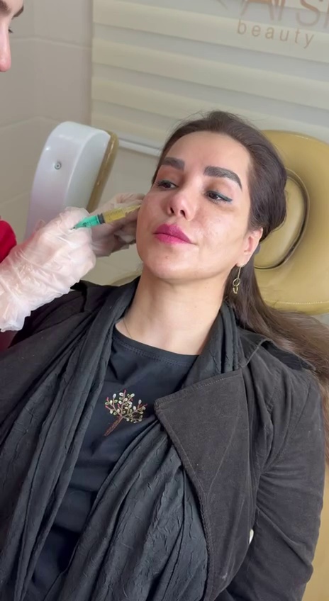 تصویر محیط کلینیک لیزر و پوست و مو و زیبایی آرشینو