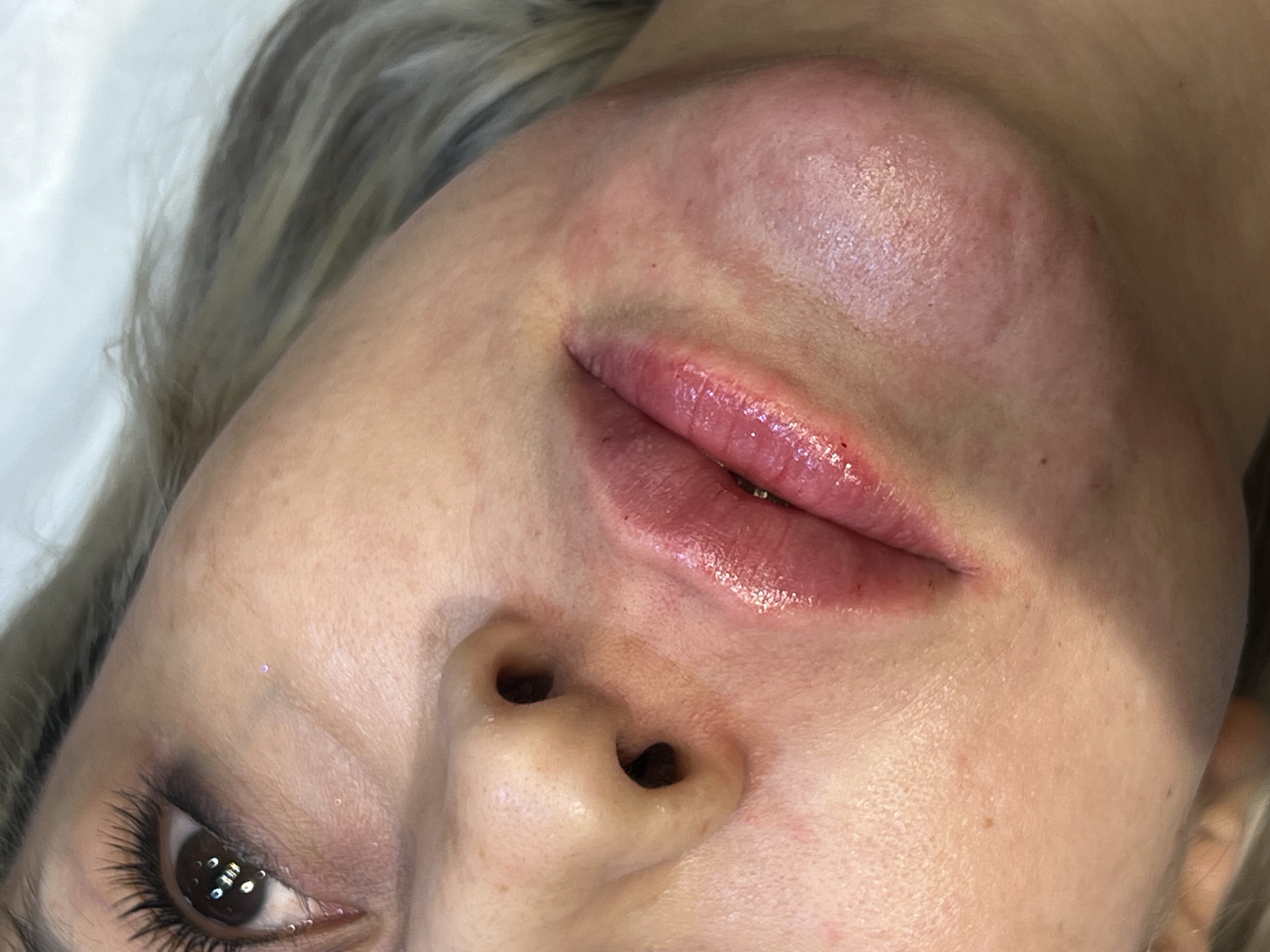 تصویر محیط کلینیک زیبایی و لاغری دکتر ناظری