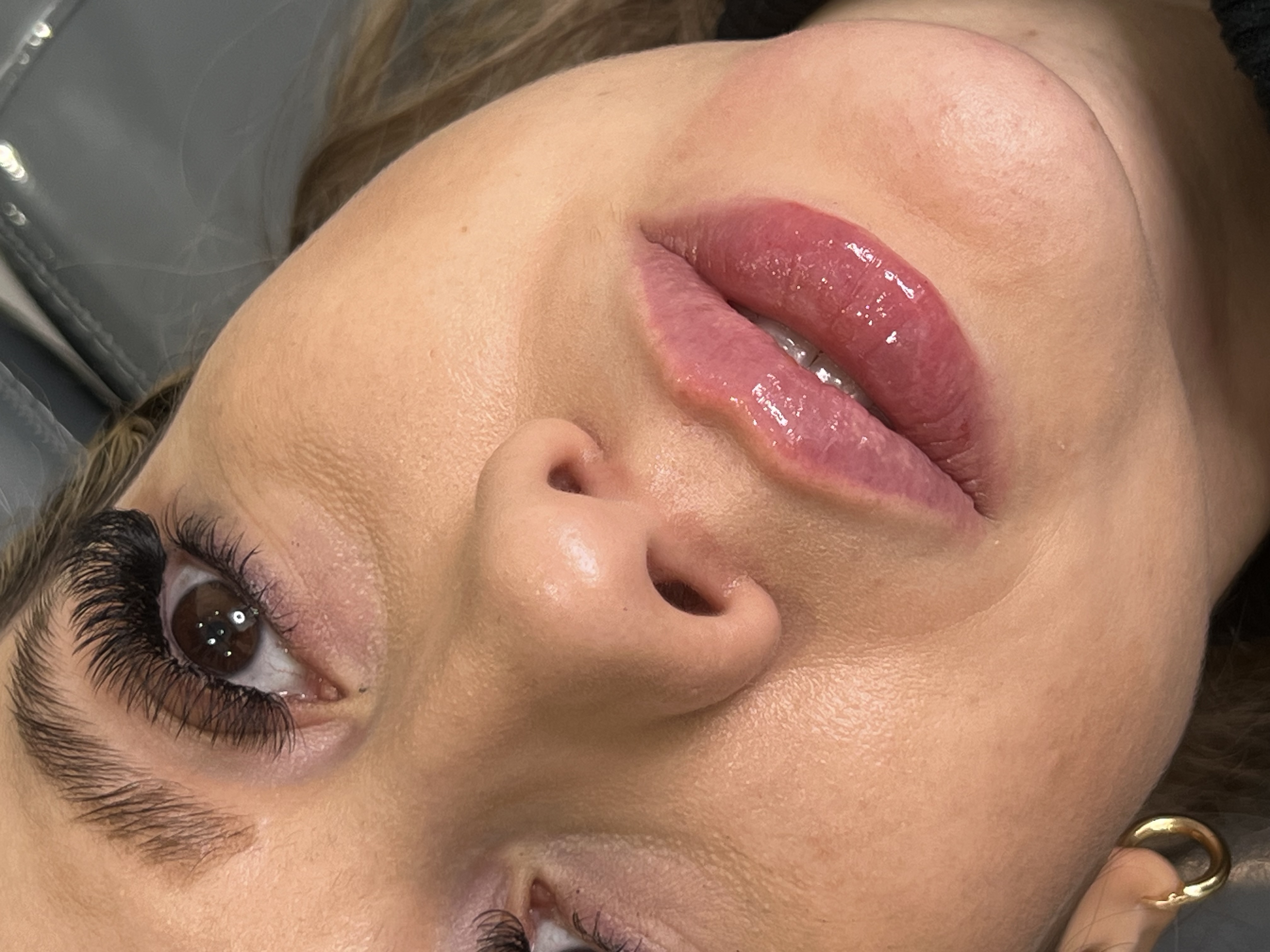 تصویر محیط کلینیک زیبایی و لاغری دکتر ناظری