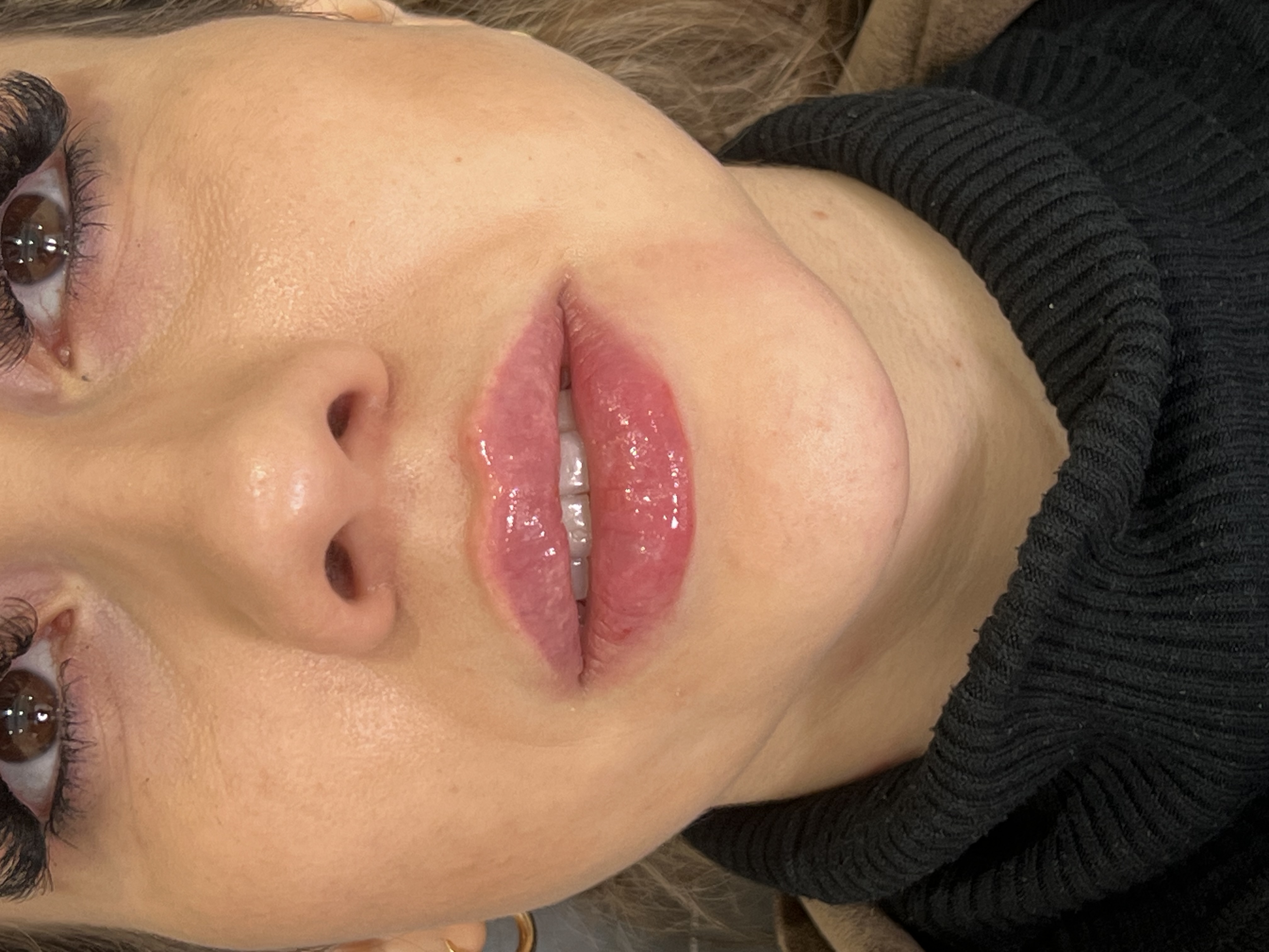 تصویر محیط کلینیک زیبایی و لاغری دکتر ناظری